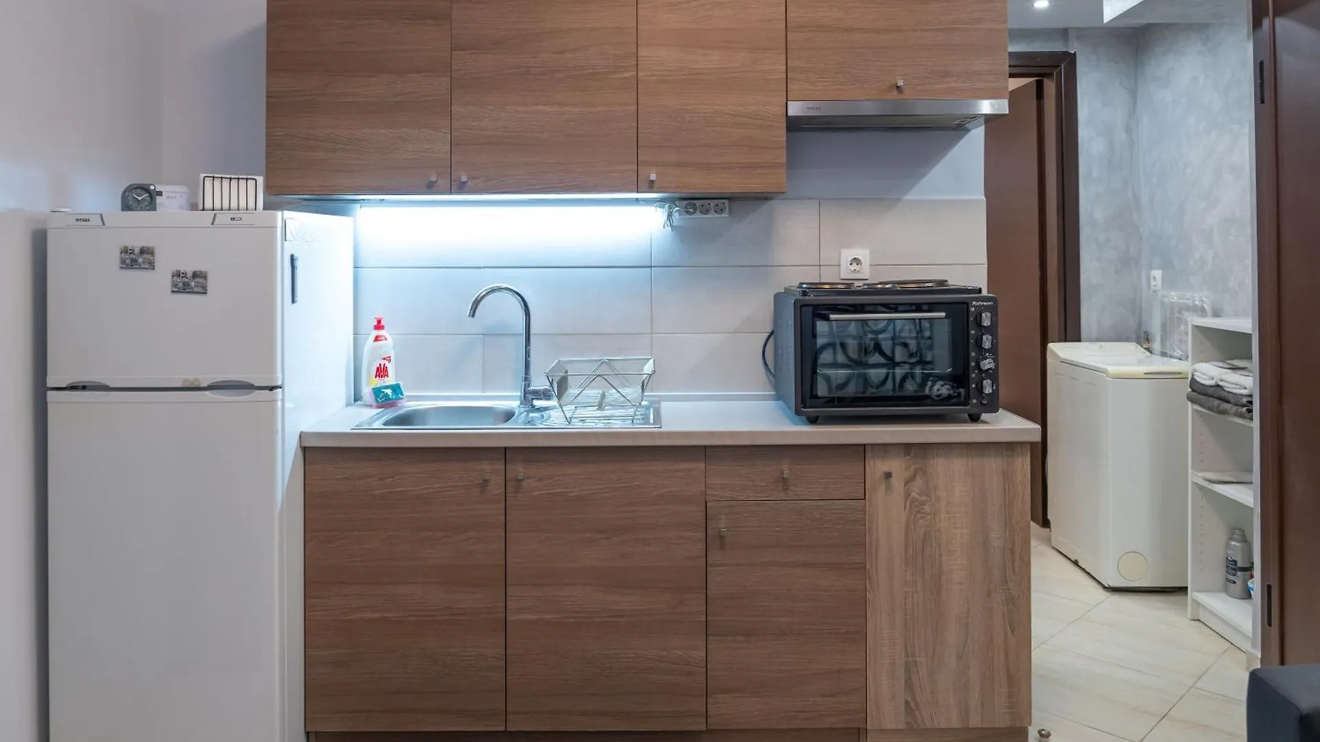 Crystal Apartment With Free Private Parking Thessaloniki Greece