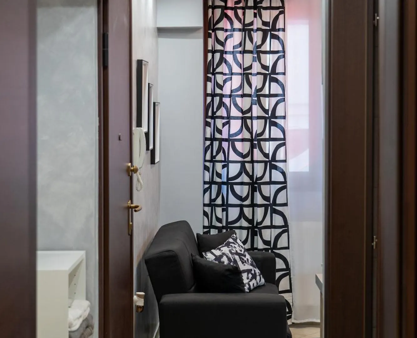 Crystal Apartment With Free Private Parking Thessaloniki